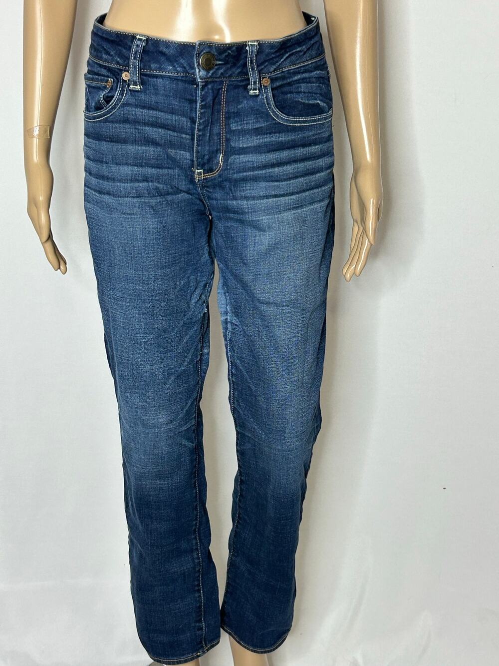 American Eagle Straight Leg Super Stretch Jeans Women’s 10 Short Blue Denim